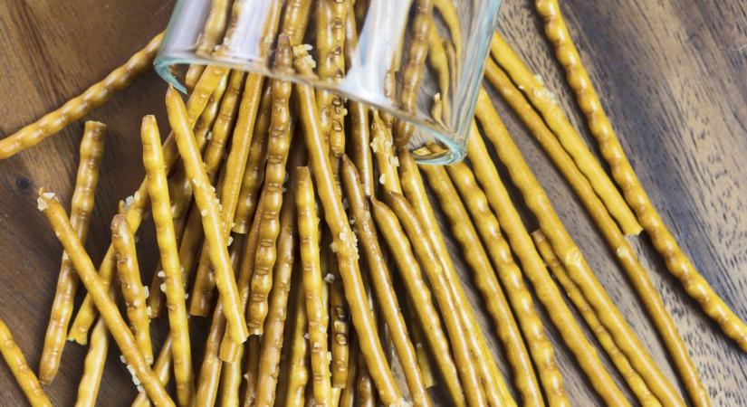 Vádat emeltek egy óvodai asszisztens ellen, miután allergén ételt adott a mogyoróallergiás kislánynak