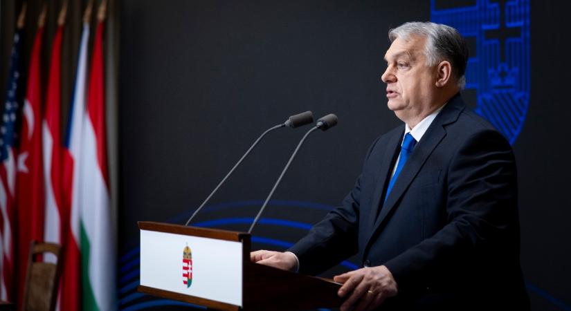 Hatalmas védelmi beruházást jelentett be Orbán Viktor