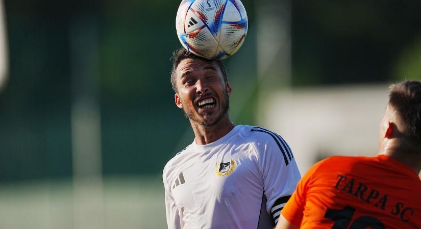 Kétszer is vezetett a DEAC, három büntető volt a meccsen