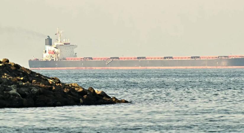 Tengeri csapda: hajók torlódnak, olajárak szárnyalnak – vészhelyzet a világon