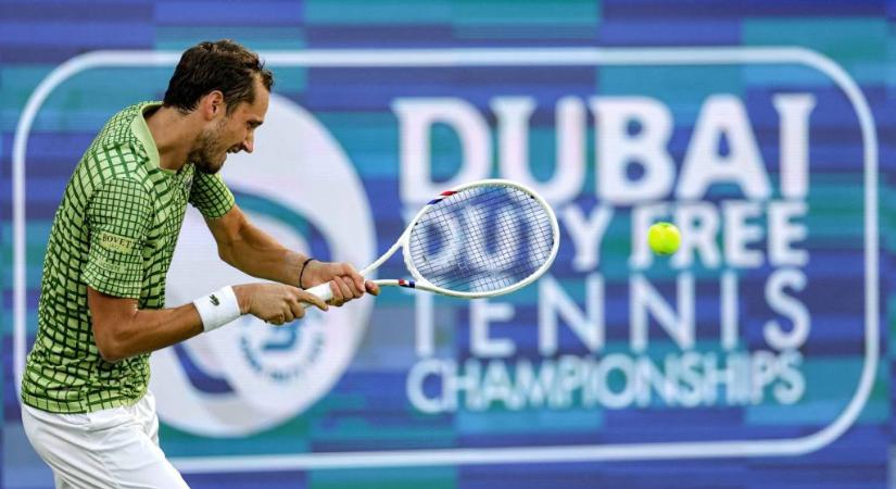 Kimenekítenék a Dubajban rekedt teniszezőket, de az alternatívák nem garantálnák a biztonságukat