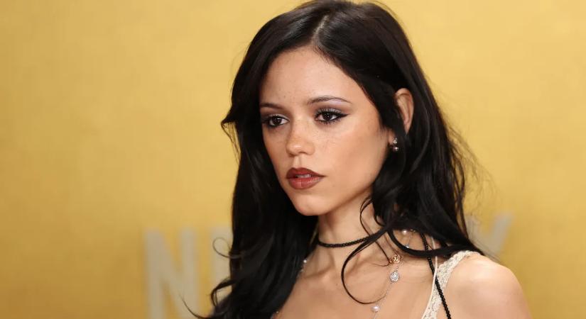 Soha nem volt még ilyen szexi a Wednesday sztárja: Jenna Ortega mindenkit elkápráztatott a szépségével