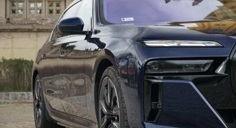 Ebből a luxus BMW-ből csak használtat érdemes venni