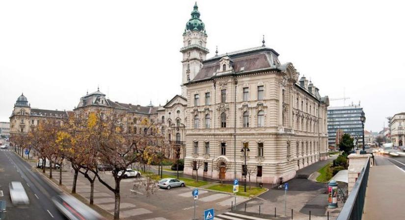 Közgyűlés Győrben - Hétfőn este ismét összeül a képviselő-testület a városházán