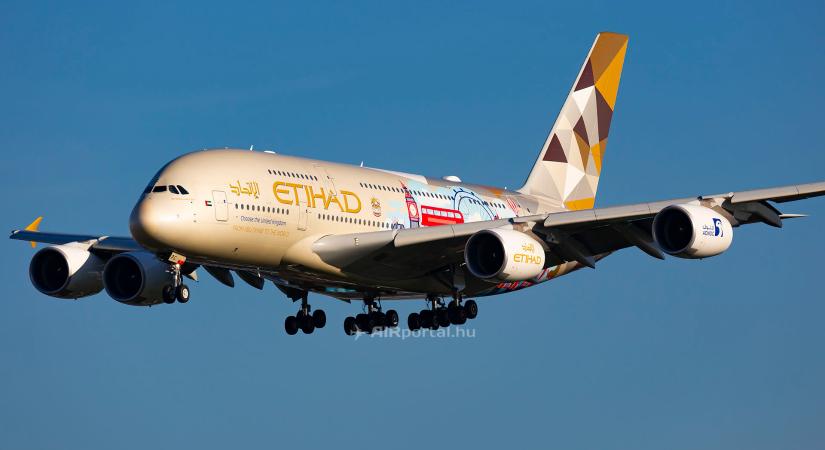 Részlegesen újranyitották az Egyesült Arab Emírségek légterét