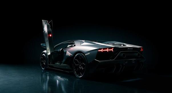 Ritka szupersportautók, hiperautók az UNIX-AMTS-en!