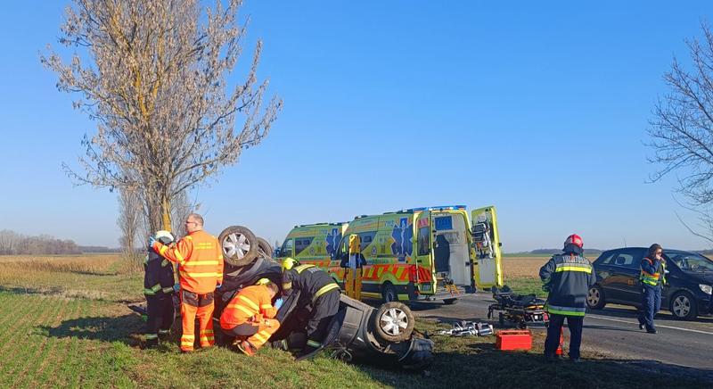 17 tűzeset, 5 műszaki mentés