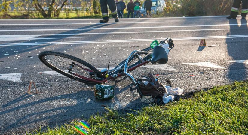 Halálos első út: friss jogosítványos sofőr gázolt Tolna és Dombori között