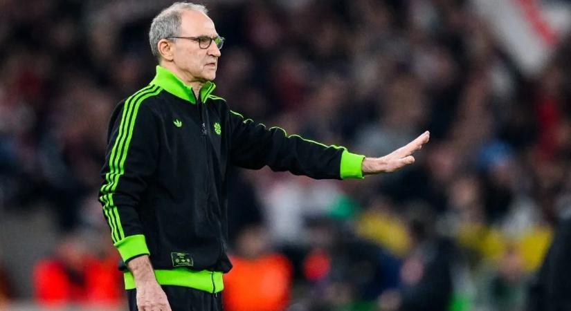 74 éves edzőlegenda állt a verekedő sztárfocisták közé – videó