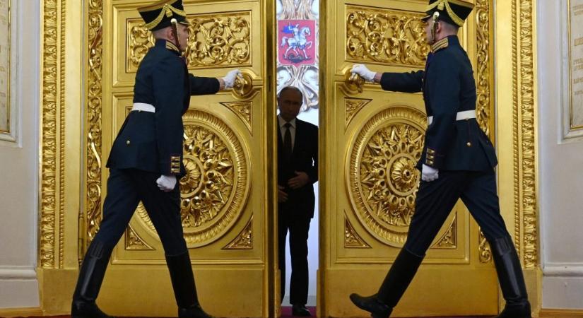 A Kreml folyamatos kapcsolatban áll Iránnal, de nem várható, hogy Putyinék fegyveres segítséget nyújtanak