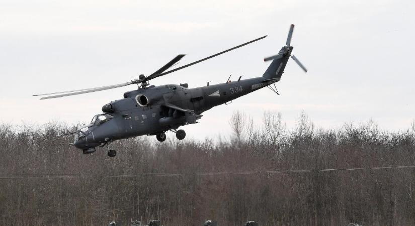 Ezerszámra onthatja magából a katonai gépeket a Rába