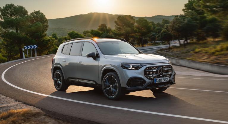 A Mercedes-Benz 140 év innovációt ünnepel az idén – stabil alap a további növekedéshez