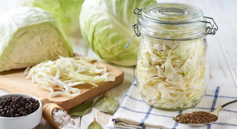 A hungarikummá vált savanyú káposzta titka – Ettől lesz az otthoni változat is épp olyan roppanós, mint a vecsési