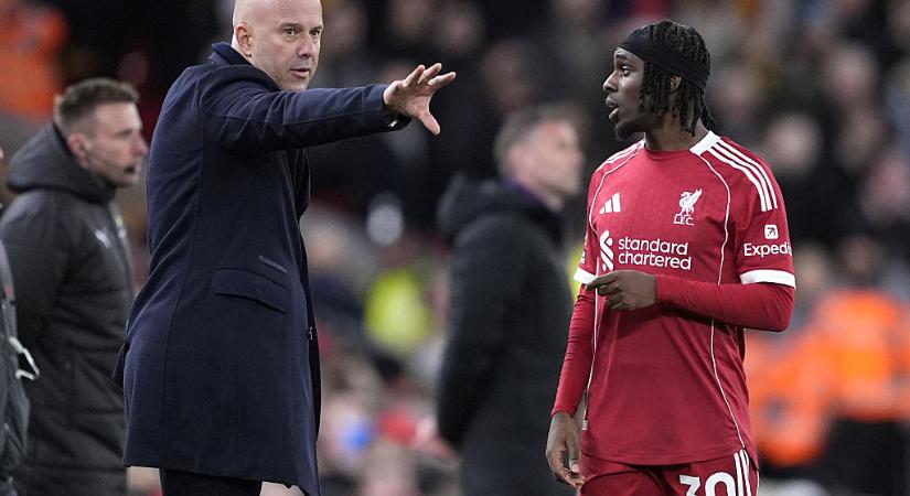 Arne Slot: „Frimpong hatalmas segítség lesz nekünk, de óvni fogom az újabb sérülésektől!”