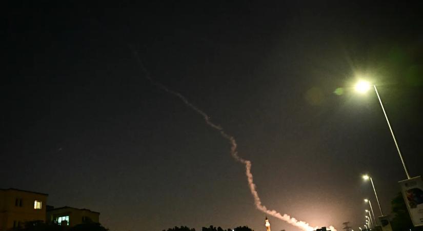 Rakétazápor Dubaj felett: a magyar turista megrázó részletességgel beszél arról, hogy mi történik Pálmán