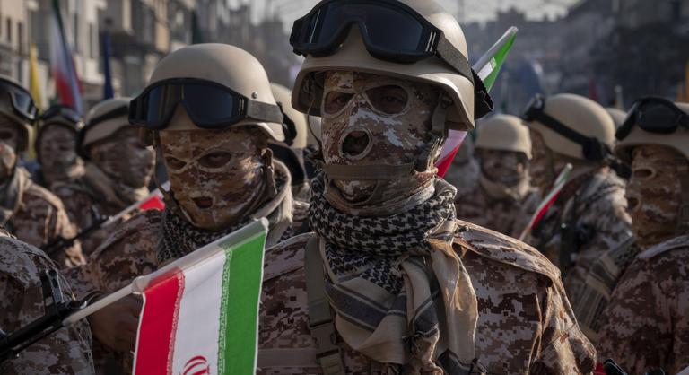 Tömegpusztító fegyvereken csücsül Irán halálosztó szervezete