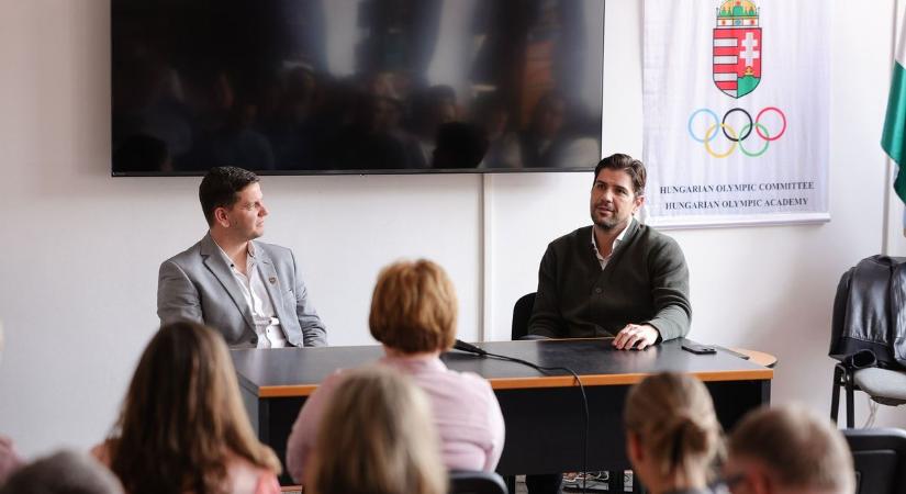 Madaras Norbert visszatért az egri Kemény iskolába