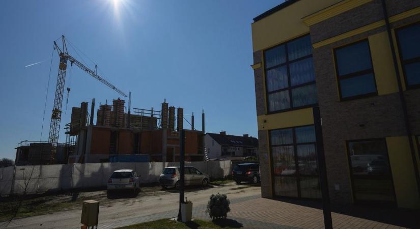 Történelmi léptékű fordulat Mórahalmon: épül az új belváros