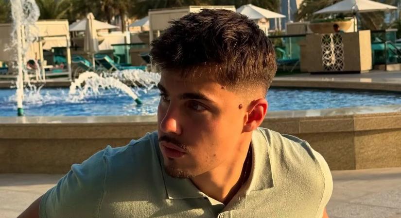 Orosz Péter élőben jelentkezett be Dubajból: „Hallom, hogy mennek a mentők, meg a rendőrök”