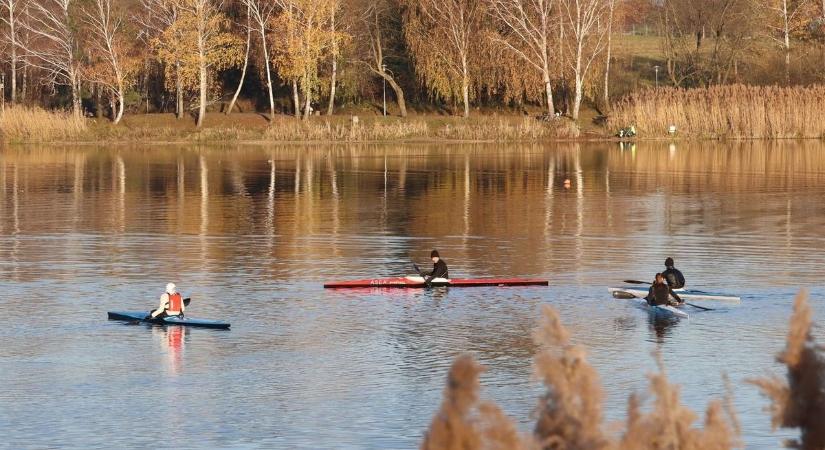 Csípős reggel, majd napsütés, de már érkeznek a viharfelhők Zalaegerszeg fölé – a riasztást is kiadták