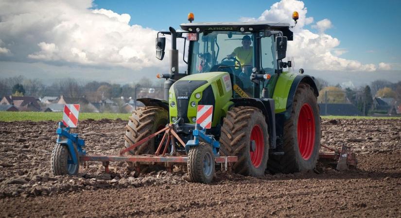 Traktor-láz Magyarországon: Senki nem számított ilyen februári adatokra