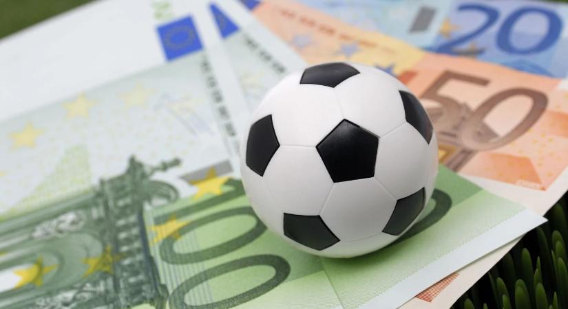 Mennyit keres egy focista? Top 5 ligák aranyvilága, magyar valóság