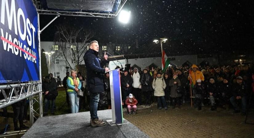 Magyar Péter beszédéből egy következtetés vonható le: az a jó önkormányzat és polgármester, aki politikailag vele ért egyet