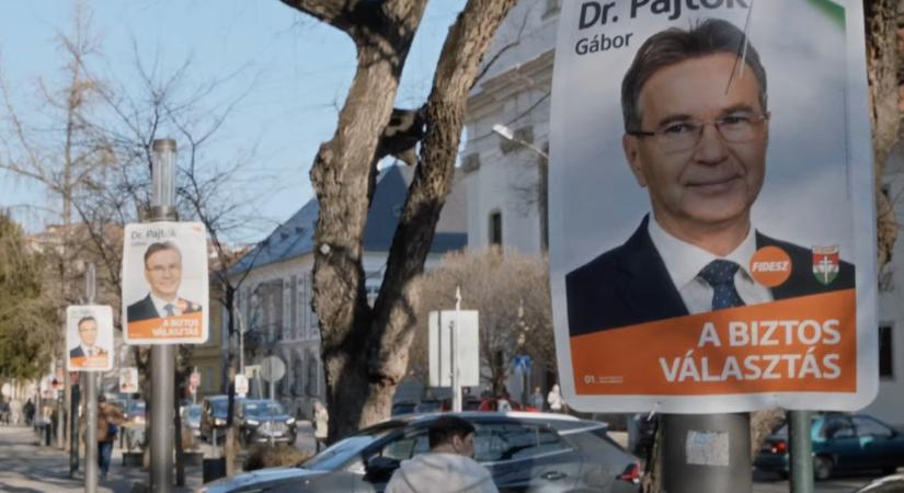 Elégedett-e ön a jelenlegi választási plakátrengeteggel?