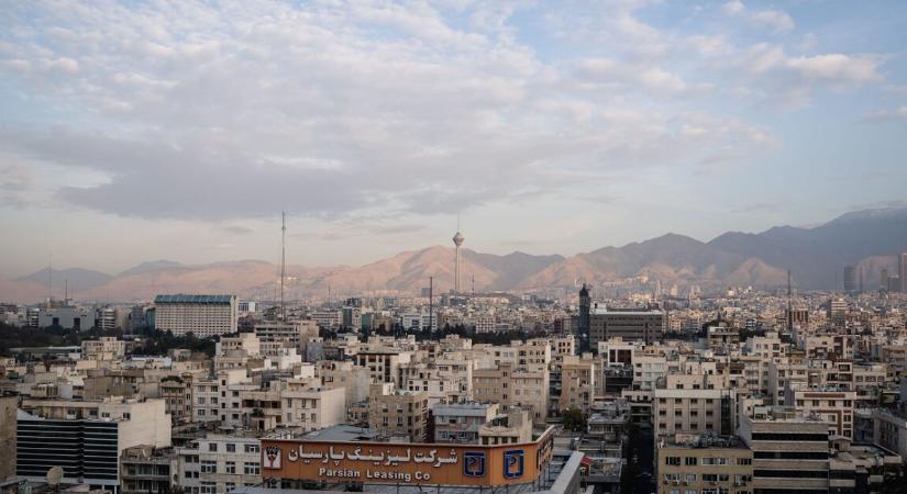 Vészjósló bejelentést tettek Iránban – távolról sincs vége