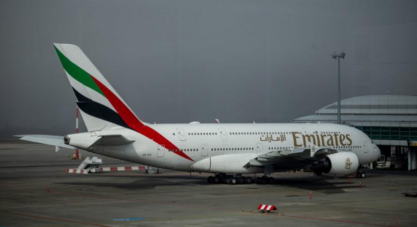 Részlegesen megnyitnak Abu-Dzabi és Dubaj repülőterei