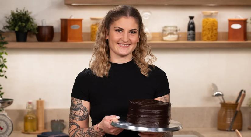 Csokiimádóknak kötelező: brutál csokis csokitorta, nem csak szülinapra