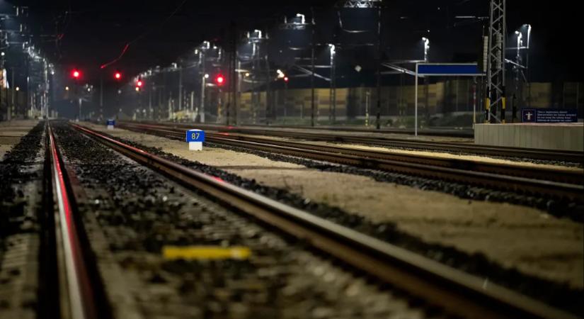 Nincs konkrét dátuma, hogy mikor indul a személyszállítás a Budapest–Belgrád-vasútvonalon