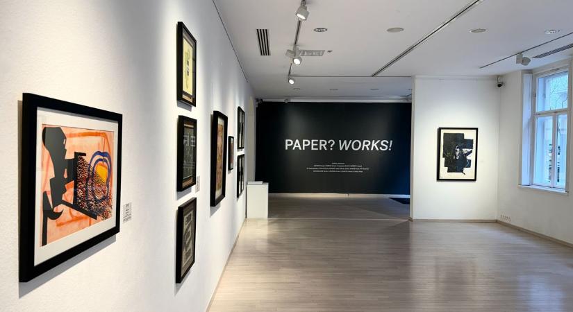 Ezt érdemes megnézni: a Várfok Galéria csoportos kiállítása e fantasztikusan sokarcú anyag előtt tiszteleg