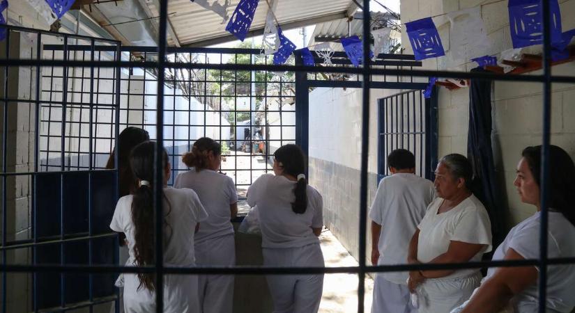 50 év börtönbüntetést is kaphat egy kisbabáját elveszítő anya El Salvadorban