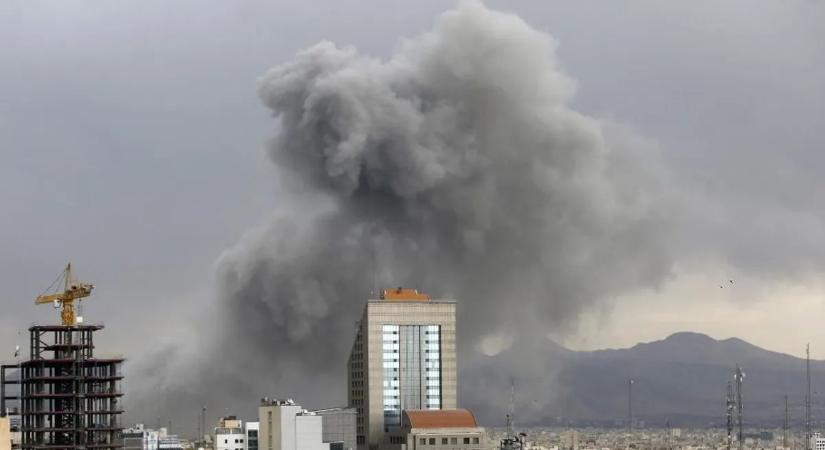 Egyre durvul a helyzet: nukleáris létesítmény sérült meg Iránban