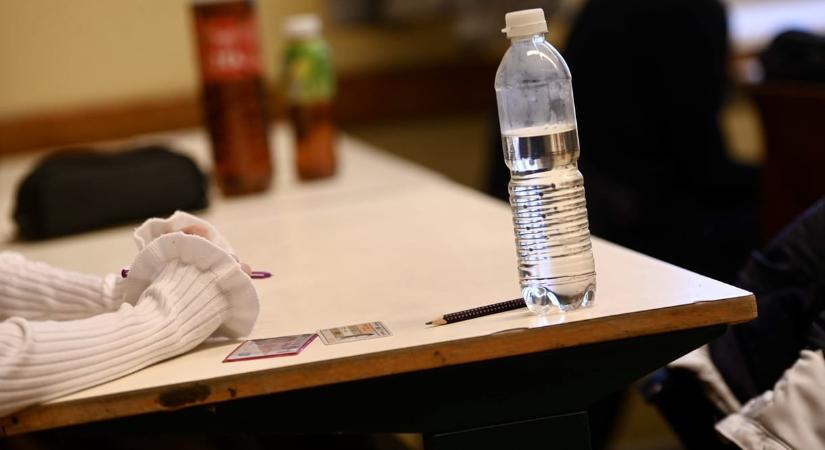 Középiskolai felvételi 2026: mikor teszik ki az ideiglenes felvételi jegyzékeket?