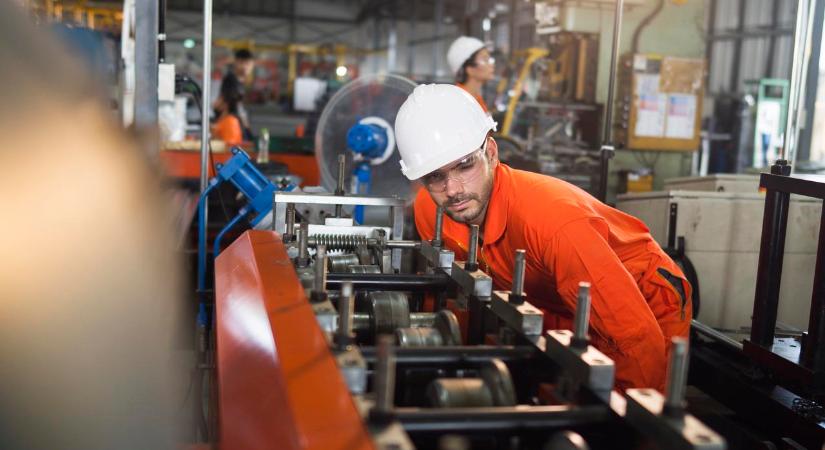 Magyarországra jön az autóbeszállító óriás