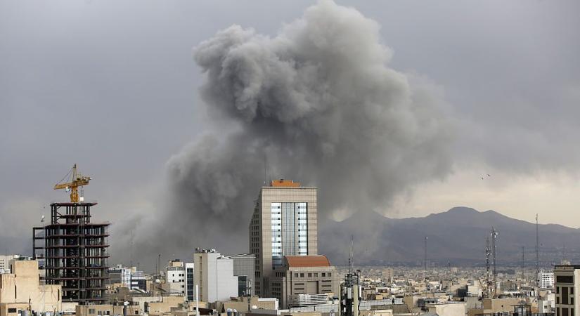 Részlegesen újraindult a repülőtéri forgalom az Egyesült Arab Emírségekben