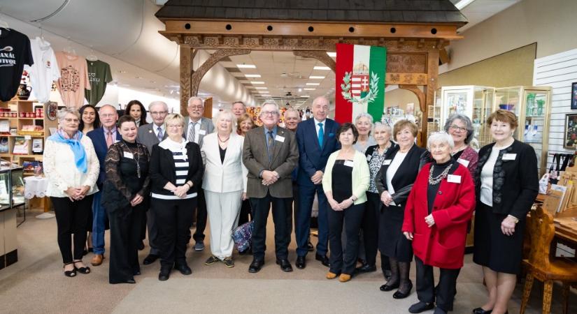 Sulyok Tamás: A diaszpórában élő magyaroknak identitásuk megőrzéséért meg kell küzdeniük