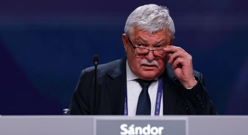 Elhalasztják a Fradi-meccset, nem rendeznek fordulót Magyarországon