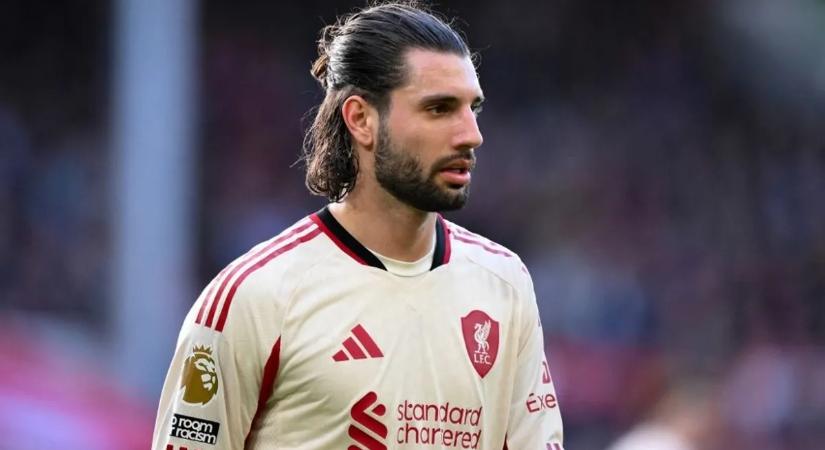 Fantasztikus luxusautóval jelent meg Szoboszlai Dominik Liverpoolban – videó