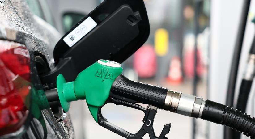 Máris jön az érezhető áremelés a hazai kutakon, a gázolaj ára elszabadulhat