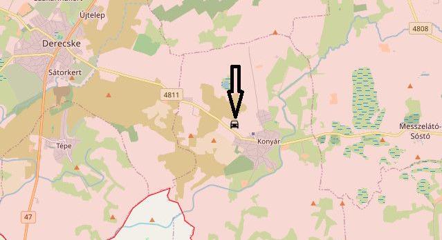 Az egyik jármű a tetejére borult Konyárnál