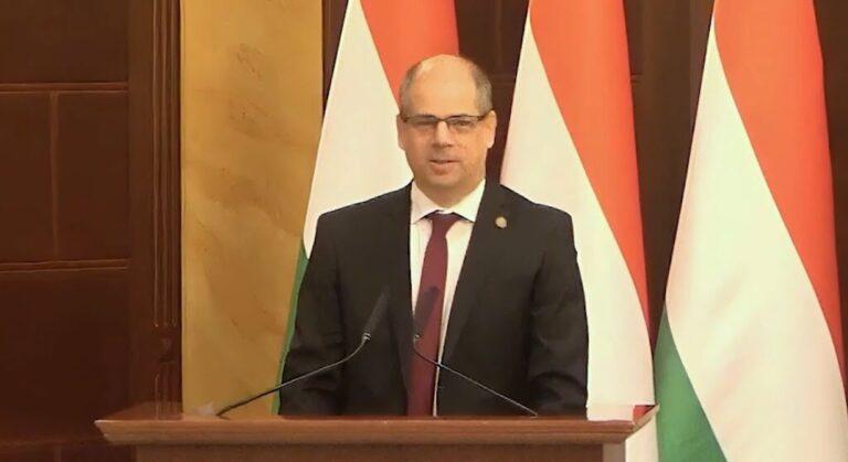 Jogi és logikai hibák a legfőbb ügyész érvelésében