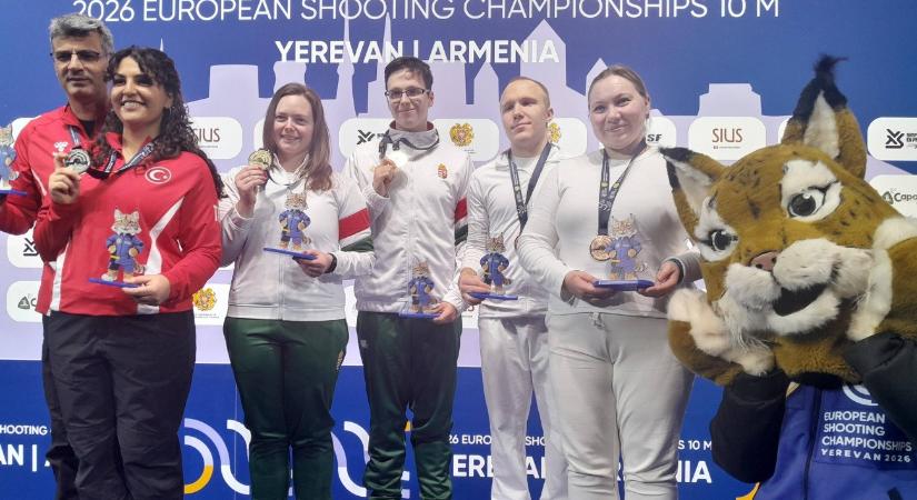 Újabb magyar arany a sportlövő-Eb-n – A túrázó legény segített triplázni Major Veronikának
