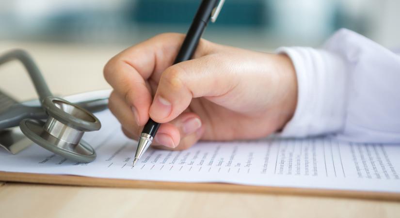 Ultimátum a Nyírő OPAI-ban: 27 orvos felmond, ha nem távozik az igazgató