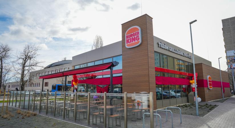 40 biztos munkahely, fenntartható megoldások– új BURGER KING Csepelen
