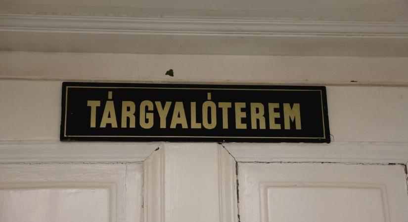 Véres bosszú Borsodban: nem hívták ki a rendőrséget, pedig rég ki kellett volna