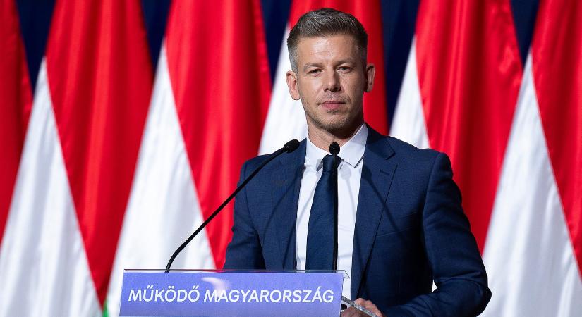 Kiderült, mi zajlik Magyar Péter otthonában, még a hálószobába is bementek a kamerások, március 12-én minden titok lelepleződik