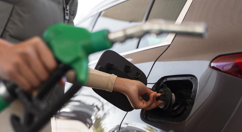 Elindul az előrejelzett üzemanyagár-emelés